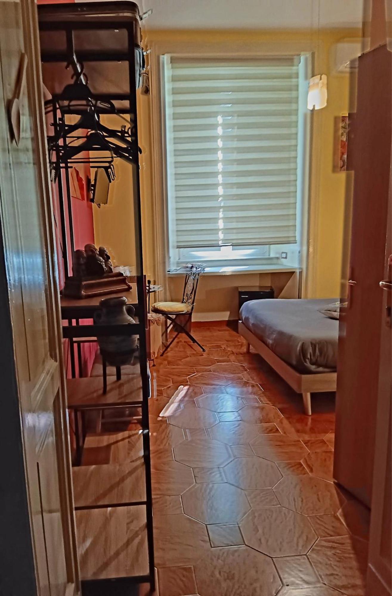 Bed and Breakfast Non Ci Resta Che Napoli Экстерьер фото