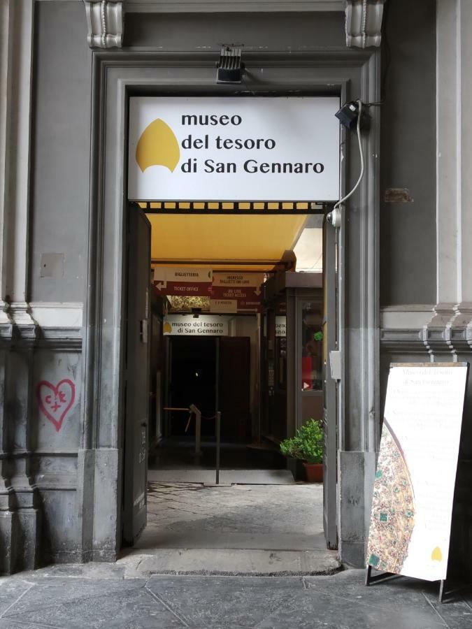 Bed and Breakfast Non Ci Resta Che Napoli Экстерьер фото